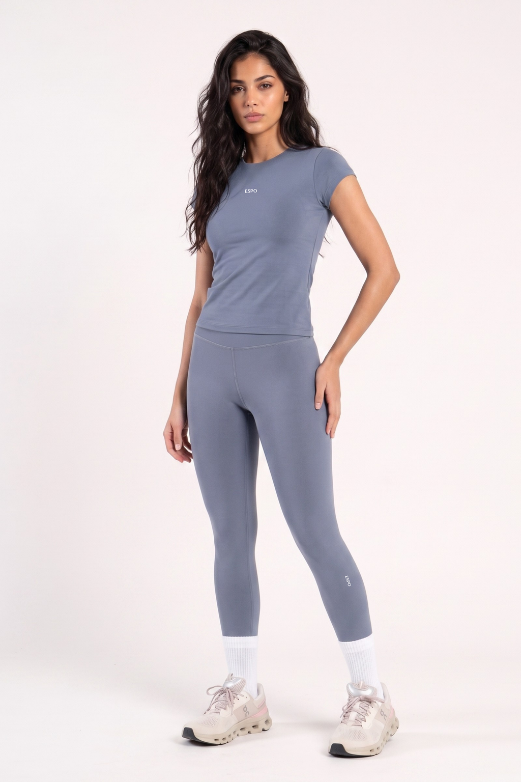 ROUND NECK CAP SLEEVE
