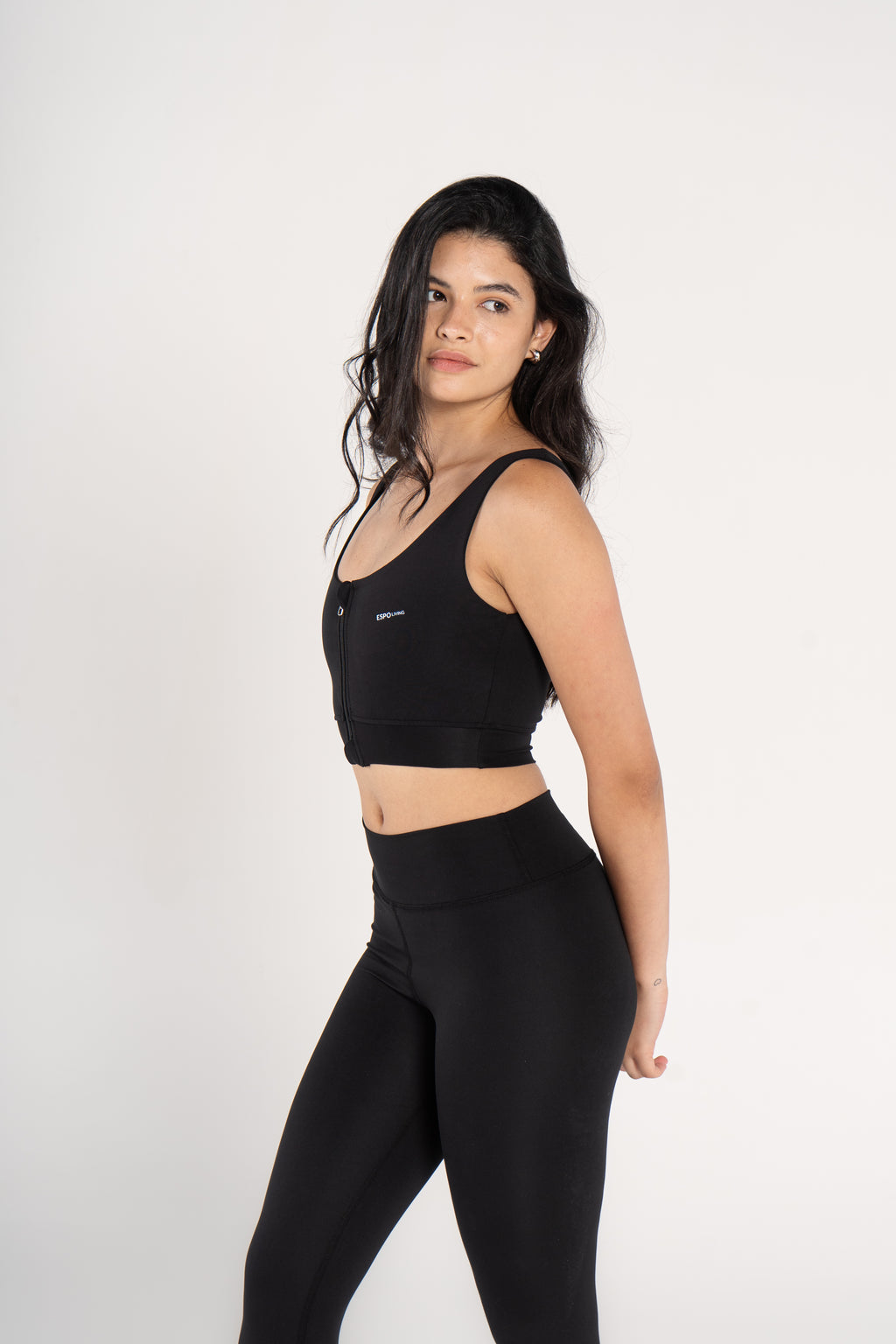 ZIP-FRONT SPORTS BRA