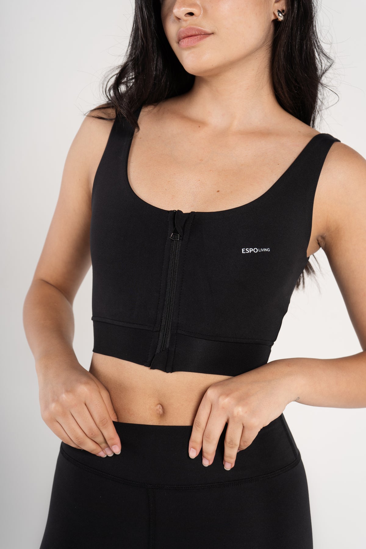ZIP-FRONT SPORTS BRA