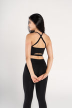 CROSS-BACK SPORTS BRA