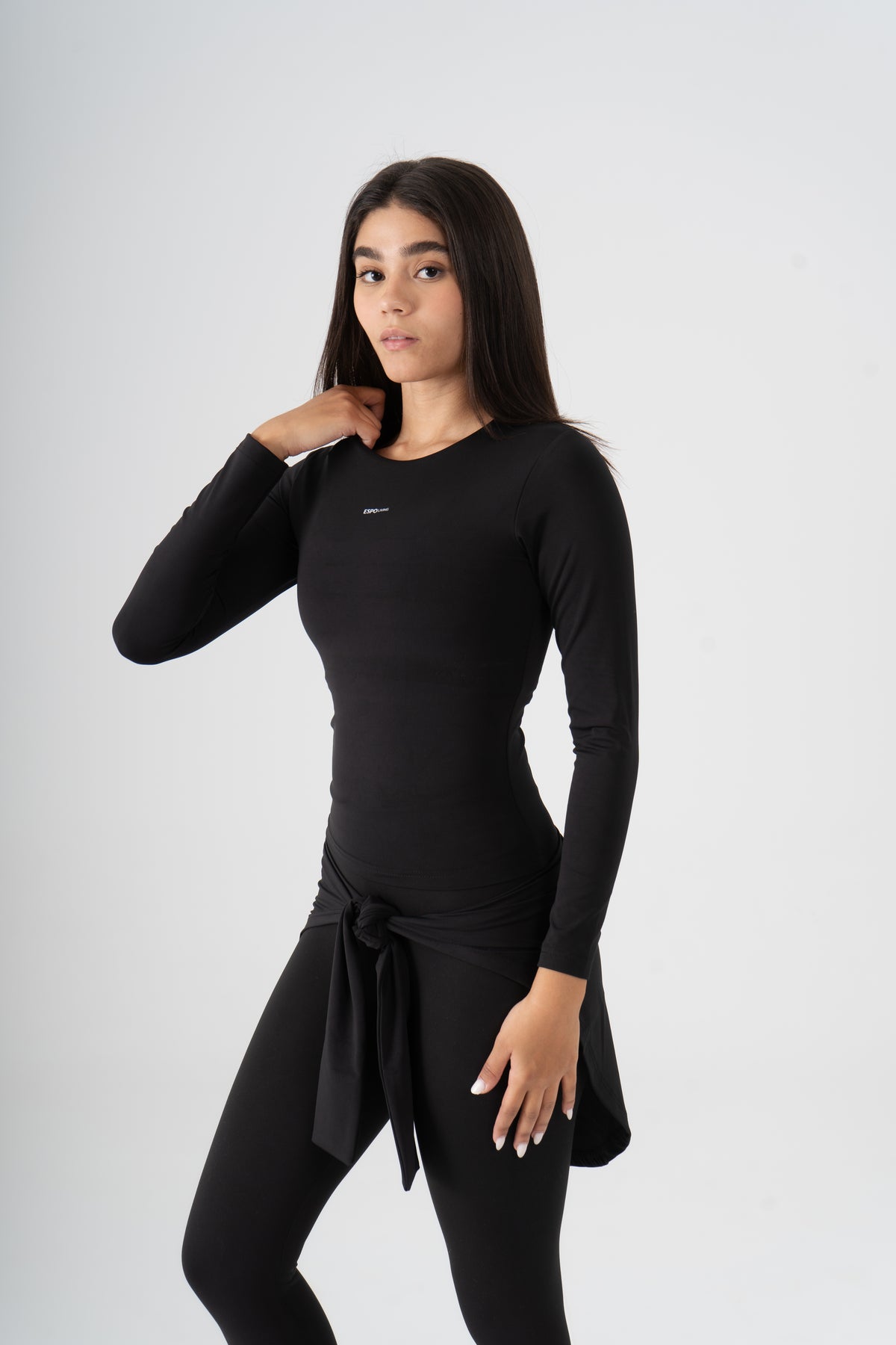 ROUND NECK LONG SLEEVE TOP