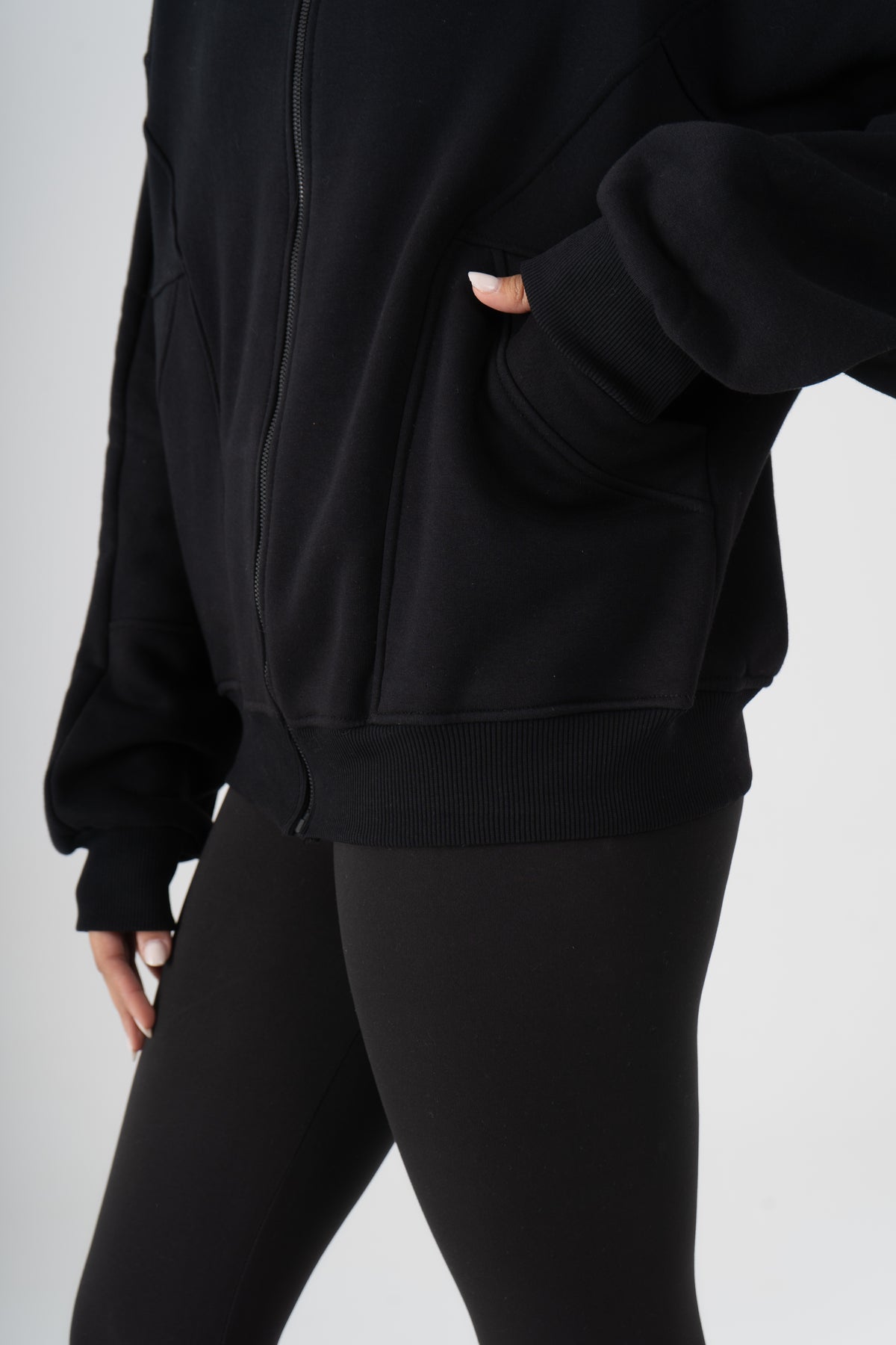 HIGH NECK OVERSIZED JACKET