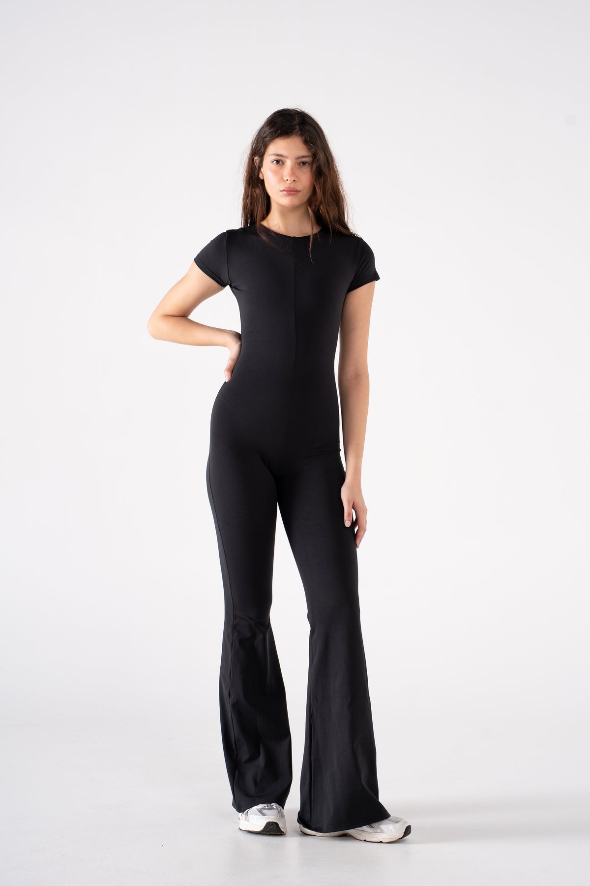 ROUND NECK SHORT SLEEVE FLARED JUMPSUIT