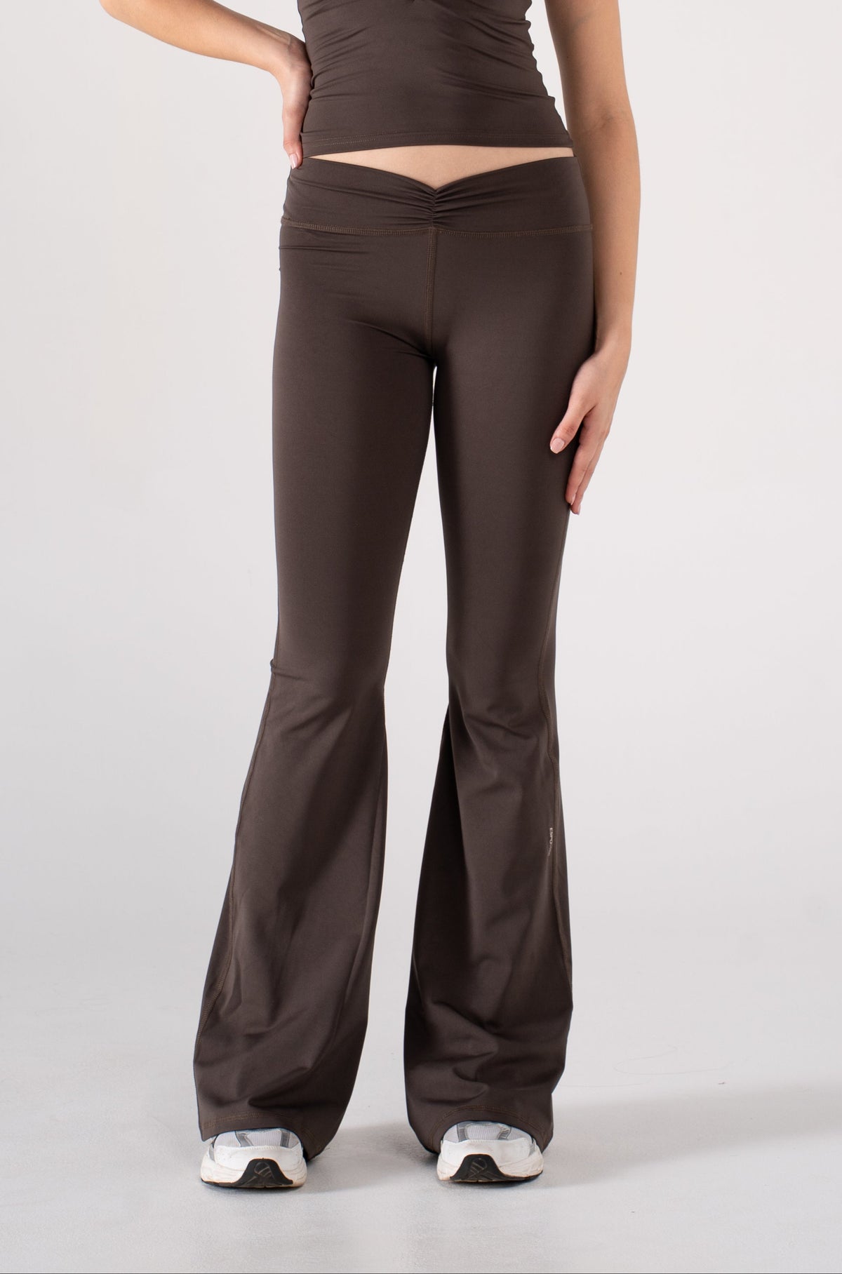 RUCHED YOGA PANTS