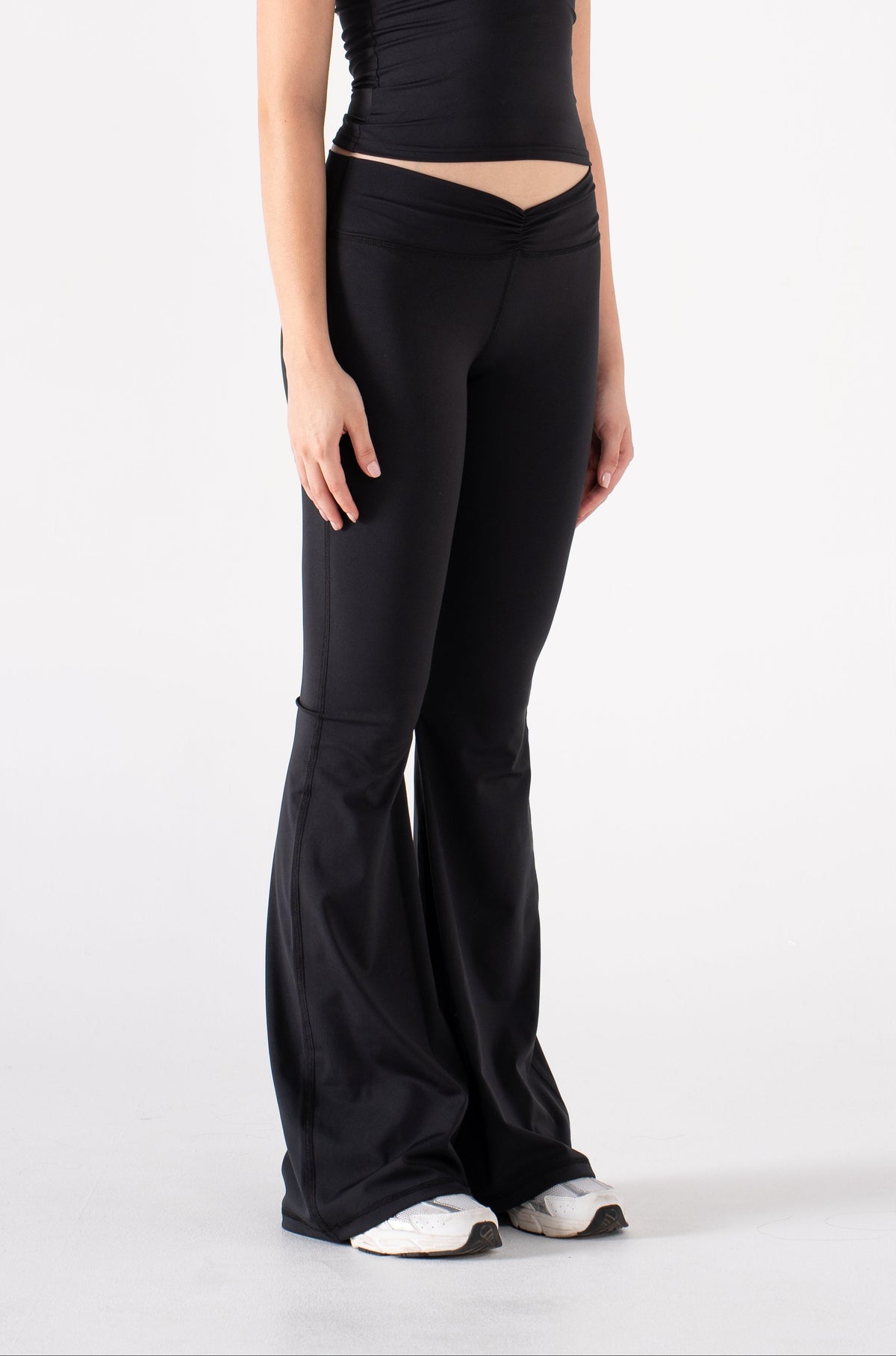 RUCHED YOGA PANTS