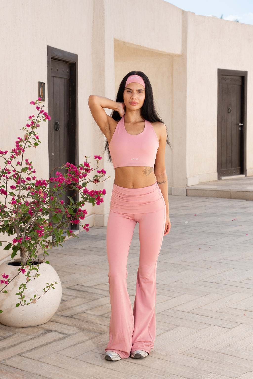 FORM HALTER SPORTS BRA