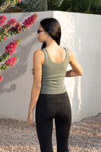 FORM TANK TOP