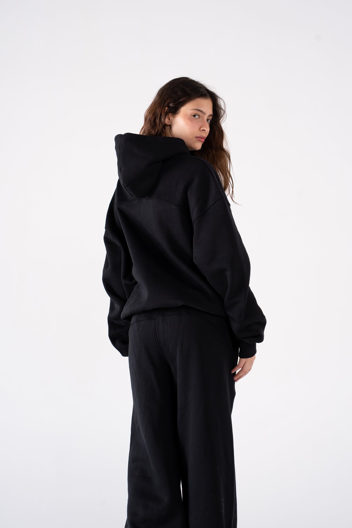 OVERSIZED HOODIE