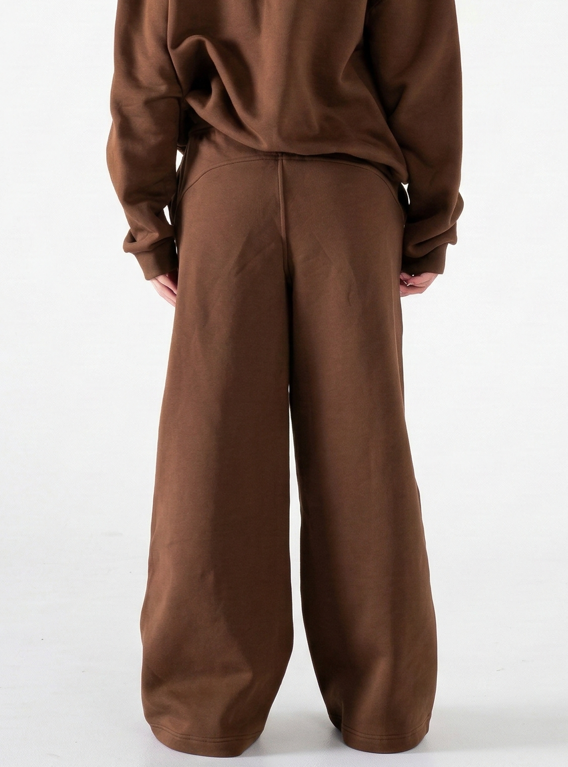 ULTRA WIDE LEG SWEATS